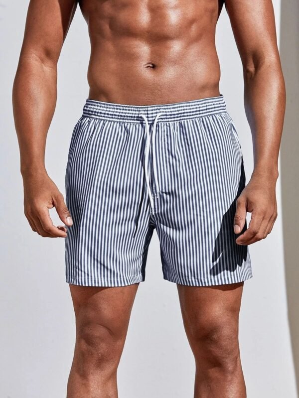 Men's 3D Striped Print Shorts Summer Casual Lightweight Beach Pants